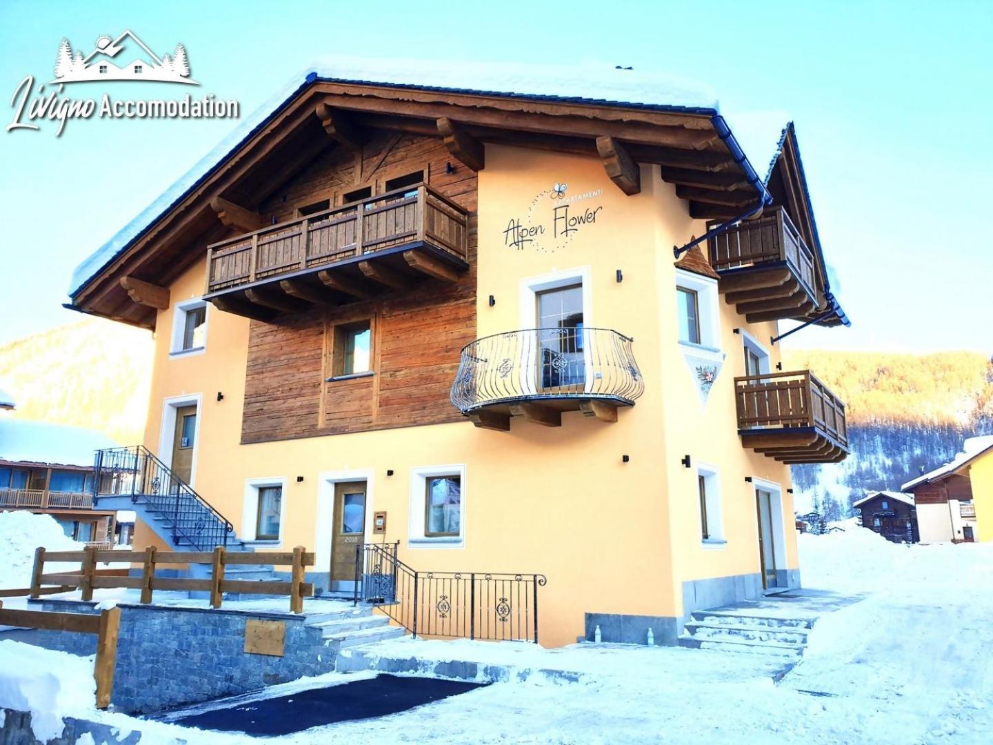 Alpen Flower By Livigno Accomodation Buitenkant foto